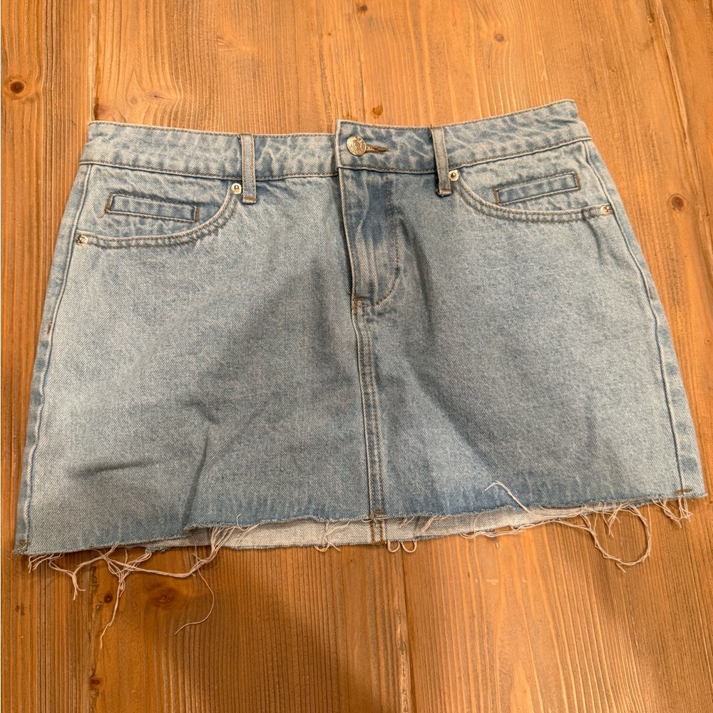 Edikted Blue Frayed Hem Mini Skirt